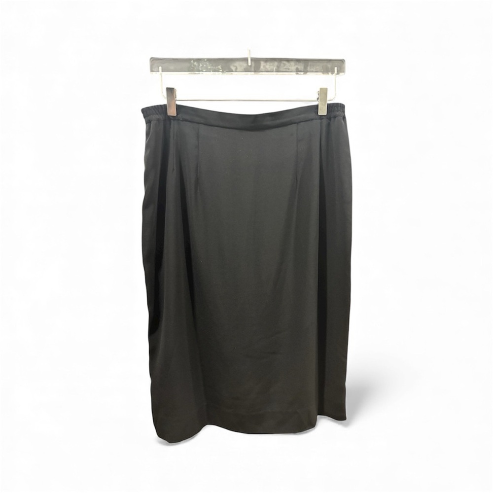 Black Women's Skirt with elasticized waist - Sz 14
